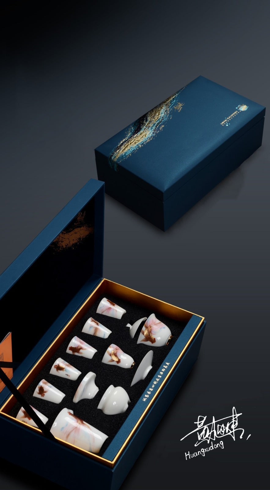 禮物;茶具;茶杯;手工;禮品;香港茶具店;茶具套裝;羊脂玉;茶具專賣店;茶具套裝香港;香港茶具;入伙禮物;handmade禮物;見家長禮物;茶杯香港;禮物訂製;旅行茶具;旅行茶具套裝;中式茶具香港;開張送禮;中式茶具套裝香港;茶杯套裝;人手製;杯;禮品訂製;禮物訂製;公司禮品;刻字;紫砂;紫砂茶壺;紫砂茶杯;陶瓷;禮盒;送禮套裝;金杯;生肖;金魚;老虎;羊脂玉杯;鎏金;24K金;關羽;武財神關羽;關雲長紫砂茶壺;泡茶;泡茶套裝;茶葉;茶道;茶葉套裝;開張送禮;冷泡茶;岩茶;武夷山大紅袍;香港茶菜;茶具專門店;香港茶具專門店;香港茶杯;香港手信;特色手信;禮物首選;禮物推介;禮物推薦;gift;gifts;birthday gift;gift suggestions;gift set; tea; tea leaf; gift box; present; unique present; present ideas;handmade gift;聖誕禮物推薦;新年禮物;農曆新年快;清酒;清酒杯;酒杯;sake ;sake杯;白酒杯;酒杯