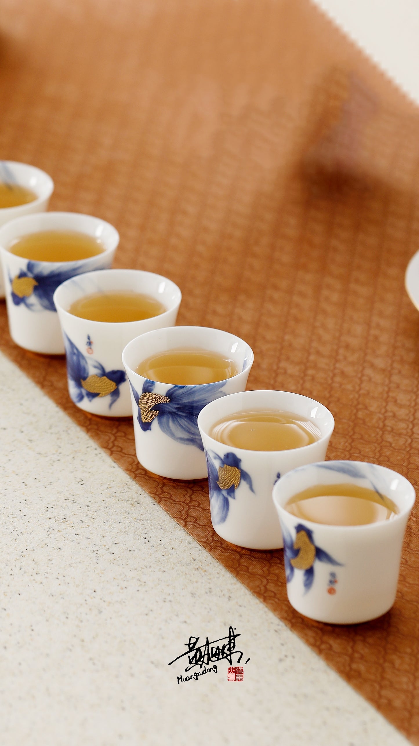 禮物;茶具;茶杯;手工;禮品;香港茶具店;茶具套裝;羊脂玉;茶具專賣店;茶具套裝香港;香港茶具;入伙禮物;handmade禮物;見家長禮物;茶杯香港;禮物訂製;旅行茶具;旅行茶具套裝;中式茶具香港;開張送禮;中式茶具套裝香港;茶杯套裝;人手製;杯;禮品訂製;禮物訂製;公司禮品;刻字;紫砂;紫砂茶壺;紫砂茶杯;陶瓷;禮盒;送禮套裝;金杯;生肖;金魚;老虎;羊脂玉杯;鎏金;24K金;關羽;武財神關羽;關雲長紫砂茶壺;泡茶;泡茶套裝;茶葉;茶道;茶葉套裝;開張送禮;冷泡茶;岩茶;武夷山大紅袍;香港茶菜;茶具專門店;香港茶具專門店;香港茶杯;香港手信;特色手信;禮物首選;禮物推介;禮物推薦;gift;gifts;birthday gift;gift suggestions;gift set; tea; tea leaf; gift box; present; unique present; present ideas;handmade gift;聖誕禮物推薦;新年禮物;農曆新年快;清酒;清酒杯;酒杯;sake ;sake杯;白酒杯;酒杯;婚嫁;婚嫁對杯;婚禮;敬茶;敬茶對杯;蛇年;新年;拜年;拜年禮物