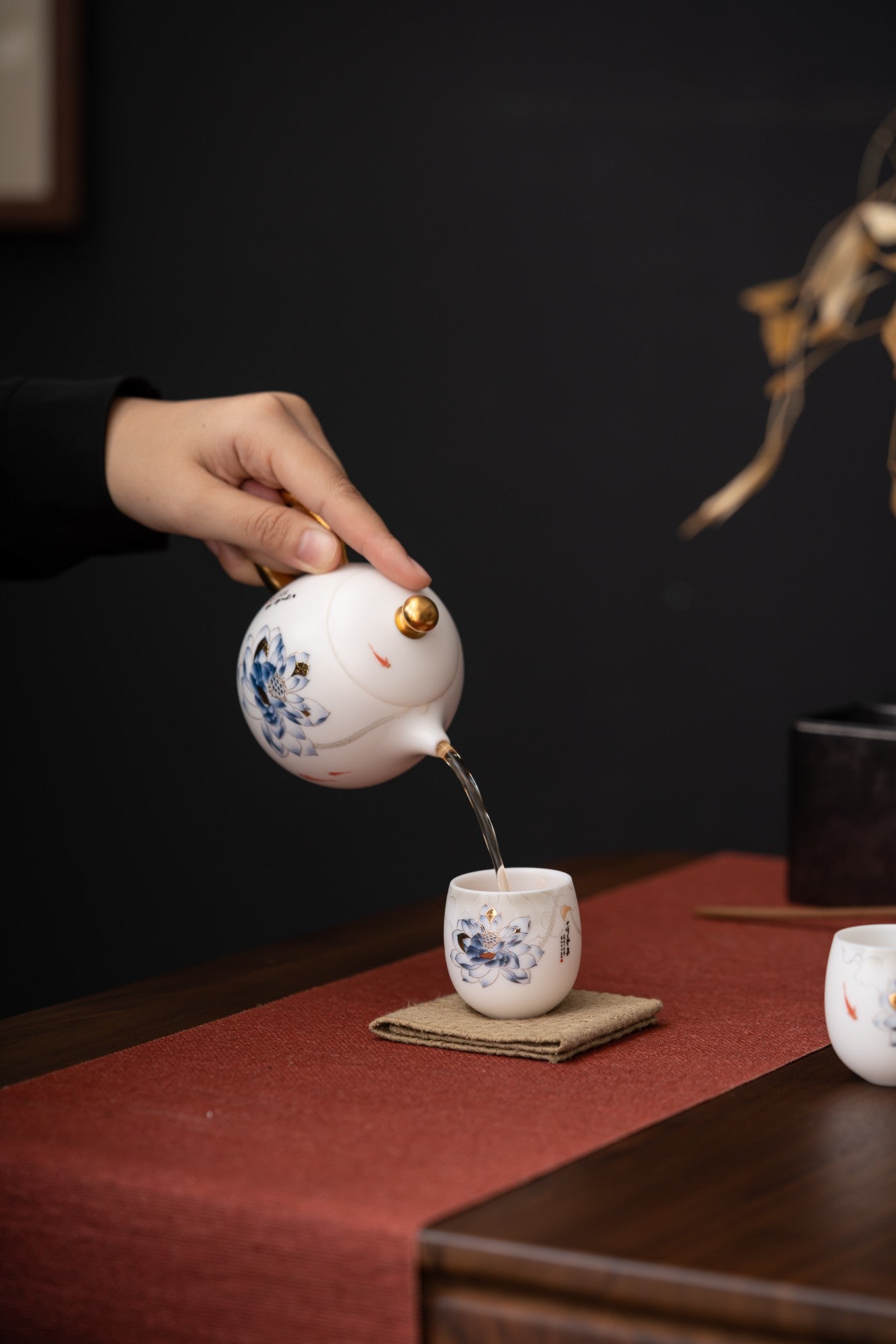 禮物;茶具;茶杯;手工;禮品;香港茶具店;茶具套裝;羊脂玉;茶具專賣店;茶具套裝香港;香港茶具;入伙禮物;handmade禮物;見家長禮物;茶杯香港;禮物訂製;旅行茶具;旅行茶具套裝;中式茶具香港;開張送禮;中式茶具套裝香港;茶杯套裝;人手製;杯;禮品訂製;禮物訂製;公司禮品;刻字;紫砂;紫砂茶壺;紫砂茶杯;陶瓷;禮盒;送禮套裝;金杯;生肖;金魚;老虎;羊脂玉杯;鎏金;24K金;關羽;武財神關羽;關雲長紫砂茶壺;泡茶;泡茶套裝;茶葉;茶道;茶葉套裝;開張送禮;冷泡茶;岩茶;武夷山大紅袍;香港茶菜;茶具專門店;香港茶具專門店;香港茶杯;香港手信;特色手信;禮物首選;禮物推介;禮物推薦;gift;gifts;birthday gift;gift suggestions;gift set; tea; tea leaf; gift box; present; unique present; present ideas;handmade gift;聖誕禮物推薦;新年禮物;農曆新年快;清酒;清酒杯;酒杯;sake ;sake杯;白酒杯;酒杯