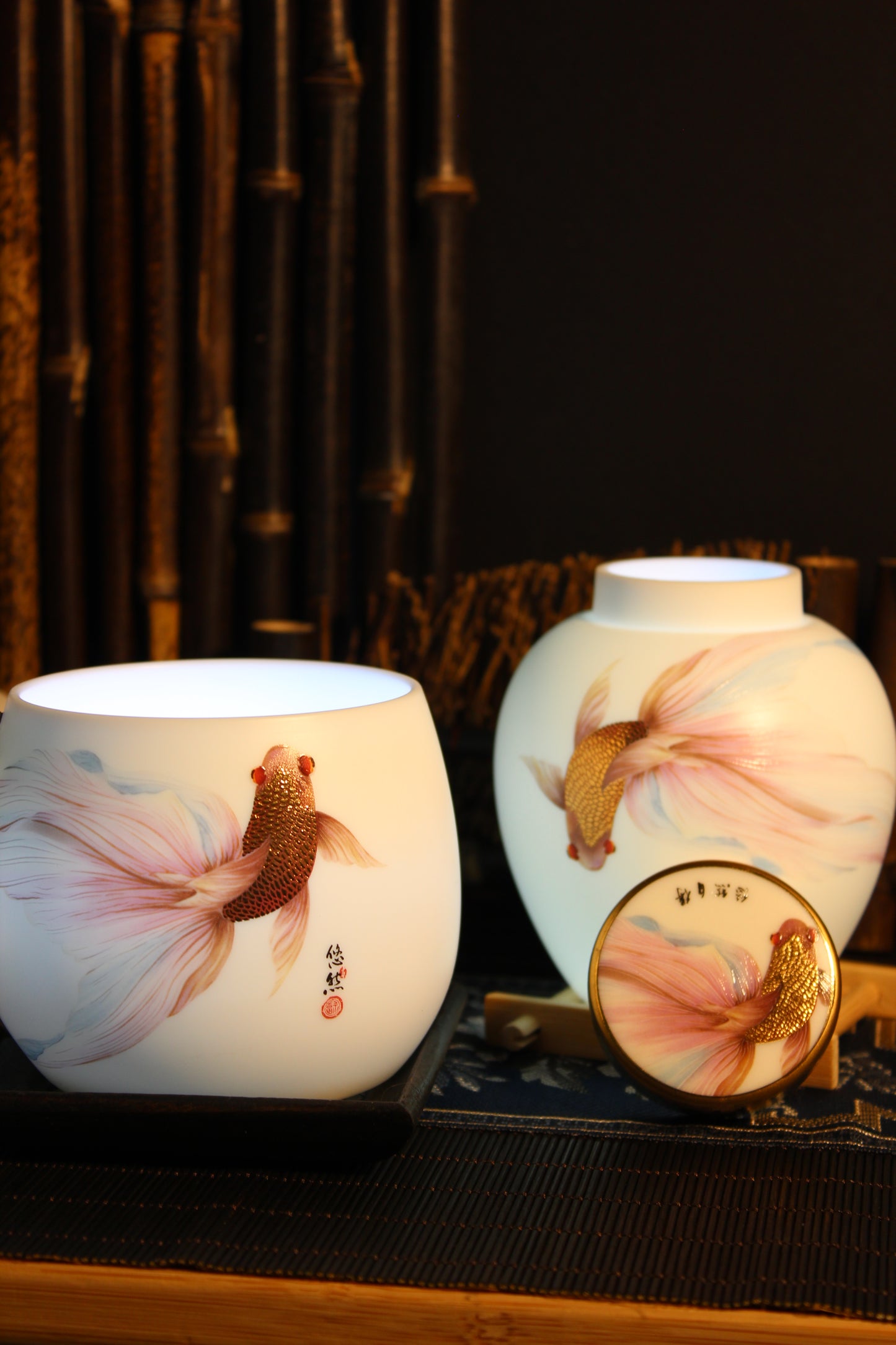 禮物;茶具;茶杯;手工;禮品;香港茶具店;茶具套裝;羊脂玉;茶具專賣店;茶具套裝香港;香港茶具;入伙禮物;handmade禮物;見家長禮物;茶杯香港;禮物訂製;旅行茶具;旅行茶具套裝;中式茶具香港;開張送禮;中式茶具套裝香港;茶杯套裝;人手製;杯;禮品訂製;禮物訂製;公司禮品;刻字;紫砂;紫砂茶壺;紫砂茶杯;陶瓷;禮盒;送禮套裝;金杯;生肖;金魚;老虎;羊脂玉杯;鎏金;24K金;關羽;武財神關羽;關雲長紫砂茶壺;泡茶;泡茶套裝;茶葉;茶道;茶葉套裝;開張送禮;冷泡茶;岩茶;武夷山大紅袍;香港茶菜;茶具專門店;香港茶具專門店;香港茶杯;香港手信;特色手信;禮物首選;禮物推介;禮物推薦;gift;gifts;birthday gift;gift suggestions;gift set; tea; tea leaf; gift box; present; unique present; present ideas;handmade gift;聖誕禮物推薦;新年禮物;農曆新年快;清酒;清酒杯;酒杯;sake ;sake杯;白酒杯;酒杯