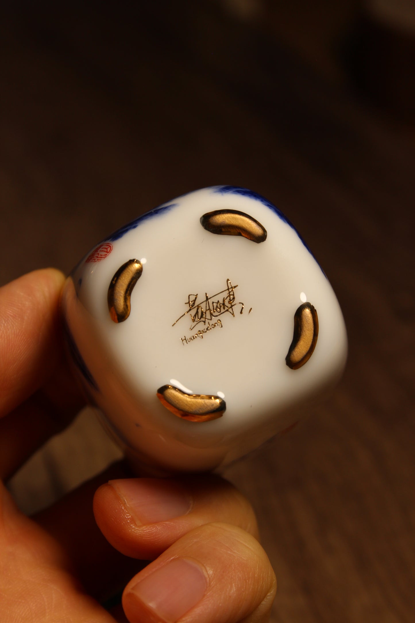 禮物;茶具;茶杯;手工;禮品;香港茶具店;茶具套裝;羊脂玉;茶具專賣店;茶具套裝香港;香港茶具;入伙禮物;handmade禮物;見家長禮物;茶杯香港;禮物訂製;旅行茶具;旅行茶具套裝;中式茶具香港;開張送禮;中式茶具套裝香港;茶杯套裝;人手製;杯;禮品訂製;禮物訂製;公司禮品;刻字;紫砂;紫砂茶壺;紫砂茶杯;陶瓷;禮盒;送禮套裝;金杯;生肖;金魚;老虎;羊脂玉杯;鎏金;24K金;關羽;武財神關羽;關雲長紫砂茶壺;泡茶;泡茶套裝;茶葉;茶道;茶葉套裝;開張送禮;冷泡茶;岩茶;武夷山大紅袍;香港茶菜;茶具專門店;香港茶具專門店;香港茶杯;香港手信;特色手信;禮物首選;禮物推介;禮物推薦;gift;gifts;birthday gift;gift suggestions;gift set; tea; tea leaf; gift box; present; unique present; present ideas;handmade gift;聖誕禮物推薦;新年禮物;農曆新年快;清酒;清酒杯;酒杯;sake ;sake杯;白酒杯;酒杯