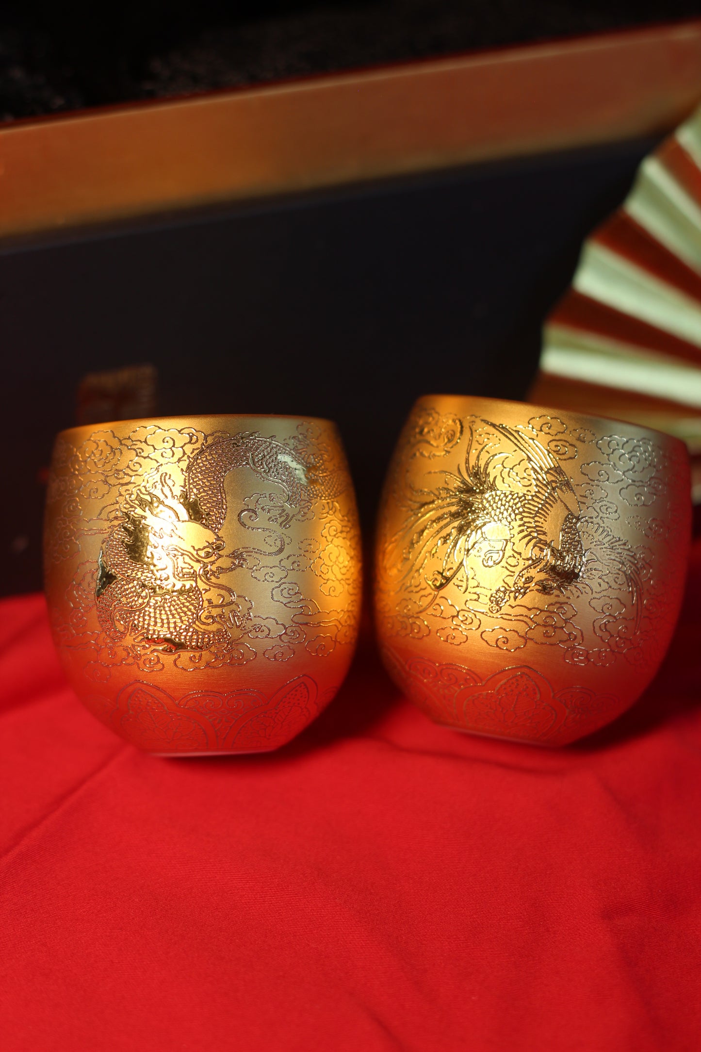 禮物;茶具;茶杯;手工;禮品;香港茶具店;茶具套裝;羊脂玉;茶具專賣店;茶具套裝香港;香港茶具;入伙禮物;handmade禮物;見家長禮物;茶杯香港;禮物訂製;旅行茶具;旅行茶具套裝;中式茶具香港;開張送禮;中式茶具套裝香港;茶杯套裝;人手製;杯;禮品訂製;禮物訂製;公司禮品;刻字;紫砂;紫砂茶壺;紫砂茶杯;陶瓷;禮盒;送禮套裝;金杯;生肖;金魚;老虎;羊脂玉杯;鎏金;24K金;關羽;武財神關羽;關雲長紫砂茶壺;泡茶;泡茶套裝;茶葉;茶道;茶葉套裝;開張送禮;冷泡茶;岩茶;武夷山大紅袍;香港茶菜;茶具專門店;香港茶具專門店;香港茶杯;香港手信;特色手信;禮物首選;禮物推介;禮物推薦;gift;gifts;birthday gift;gift suggestions;gift set; tea; tea leaf; gift box; present; unique present; present ideas;handmade gift;聖誕禮物推薦;新年禮物;農曆新年快;清酒;清酒杯;酒杯;sake ;sake杯;白酒杯;酒杯;婚嫁;婚嫁對杯;婚禮;敬茶;敬茶對杯