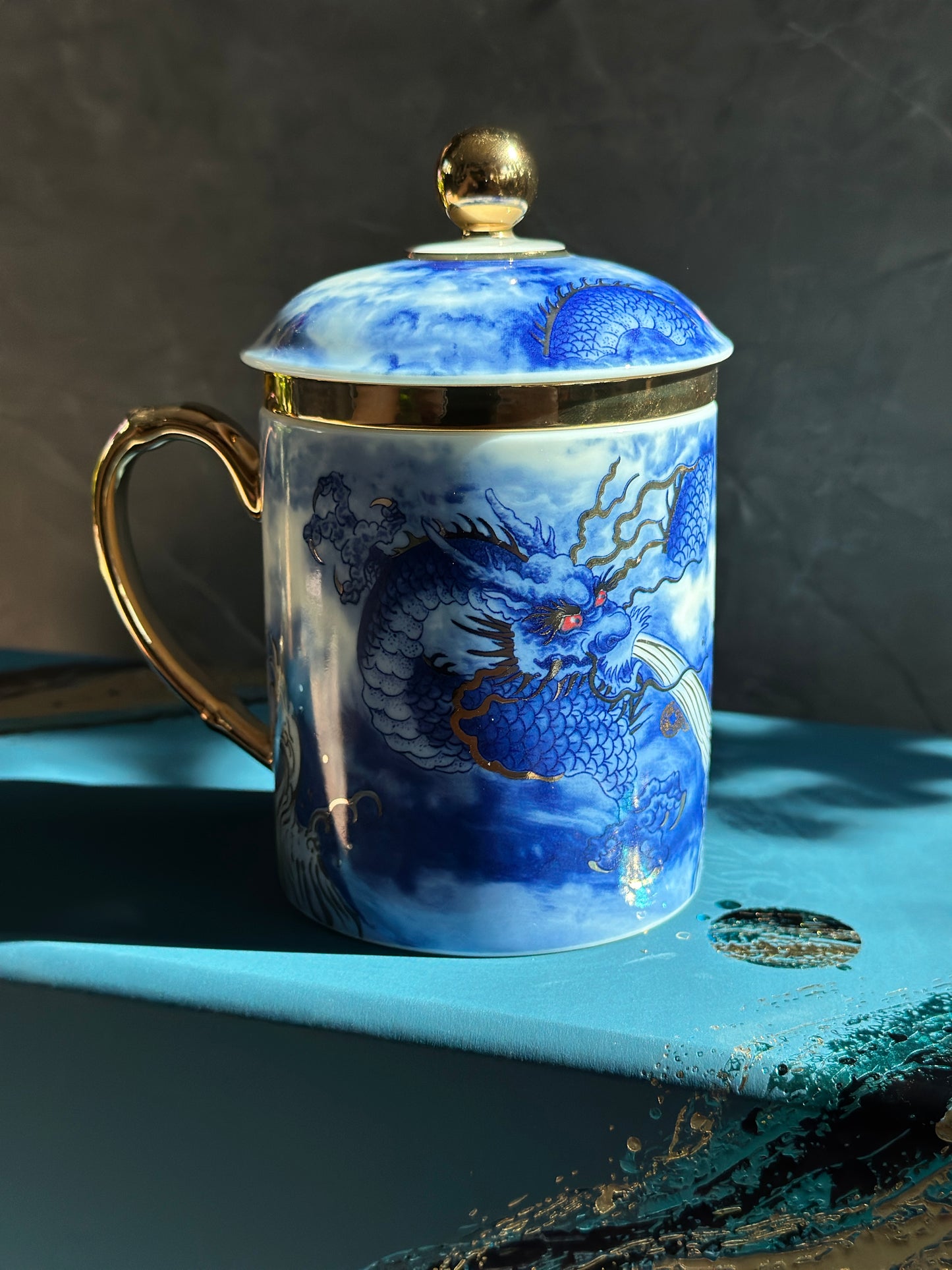 禮物;茶具;茶杯;手工;禮品;香港茶具店;茶具套裝;羊脂玉;茶具專賣店;茶具套裝香港;香港茶具;入伙禮物;handmade禮物;見家長禮物;茶杯香港;禮物訂製;旅行茶具;旅行茶具套裝;中式茶具香港;開張送禮;中式茶具套裝香港;茶杯套裝;人手製;杯;禮品訂製;禮物訂製;公司禮品;刻字;紫砂;紫砂茶壺;紫砂茶杯;陶瓷;禮盒;送禮套裝;金杯;生肖;金魚;老虎;羊脂玉杯;鎏金;24K金;關羽;武財神關羽;關雲長紫砂茶壺;泡茶;泡茶套裝;茶葉;茶道;茶葉套裝;開張送禮;冷泡茶;岩茶;武夷山大紅袍;香港茶菜;茶具專門店;香港茶具專門店;香港茶杯;香港手信;特色手信;禮物首選;禮物推介;禮物推薦;gift;gifts;birthday gift;gift suggestions;gift set; tea; tea leaf; gift box; present; unique present; present ideas;handmade gift;聖誕禮物推薦;新年禮物;農曆新年快;清酒;清酒杯;酒杯;sake ;sake杯;白酒杯;酒杯