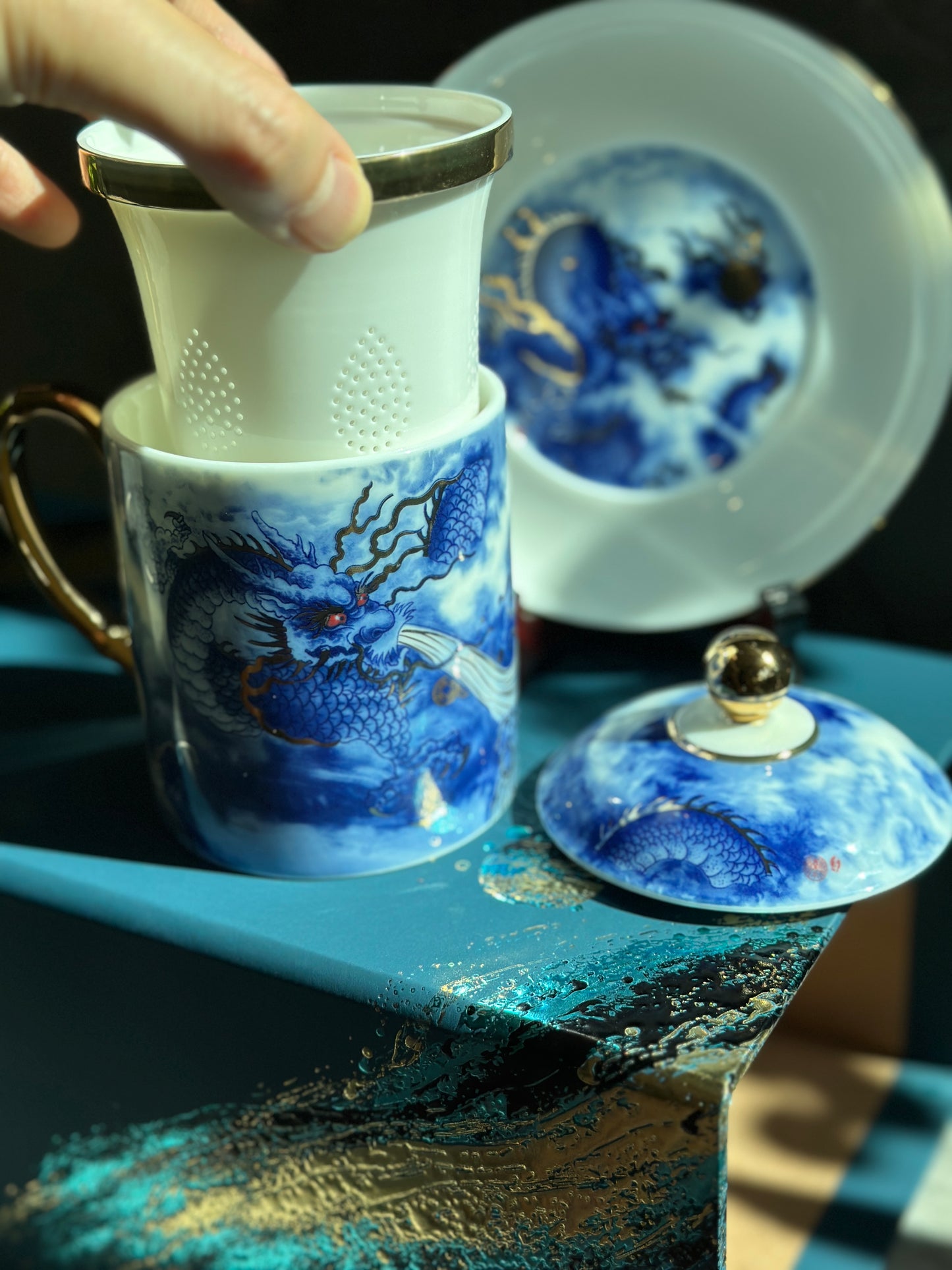 禮物;茶具;茶杯;手工;禮品;香港茶具店;茶具套裝;羊脂玉;茶具專賣店;茶具套裝香港;香港茶具;入伙禮物;handmade禮物;見家長禮物;茶杯香港;禮物訂製;旅行茶具;旅行茶具套裝;中式茶具香港;開張送禮;中式茶具套裝香港;茶杯套裝;人手製;杯;禮品訂製;禮物訂製;公司禮品;刻字;紫砂;紫砂茶壺;紫砂茶杯;陶瓷;禮盒;送禮套裝;金杯;生肖;金魚;老虎;羊脂玉杯;鎏金;24K金;關羽;武財神關羽;關雲長紫砂茶壺;泡茶;泡茶套裝;茶葉;茶道;茶葉套裝;開張送禮;冷泡茶;岩茶;武夷山大紅袍;香港茶菜;茶具專門店;香港茶具專門店;香港茶杯;香港手信;特色手信;禮物首選;禮物推介;禮物推薦;gift;gifts;birthday gift;gift suggestions;gift set; tea; tea leaf; gift box; present; unique present; present ideas;handmade gift;聖誕禮物推薦;新年禮物;農曆新年快;清酒;清酒杯;酒杯;sake ;sake杯;白酒杯;酒杯