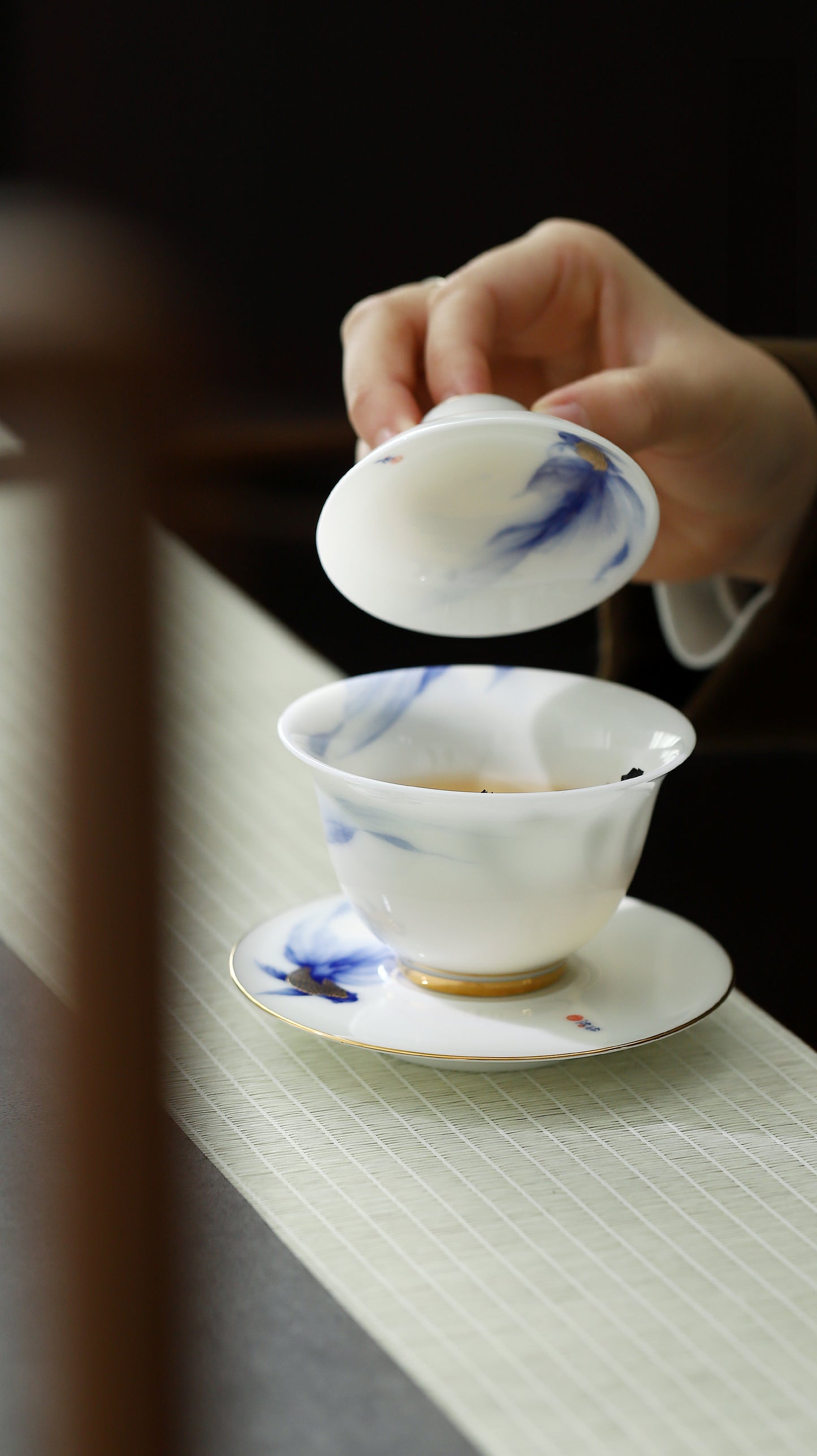 禮物;茶具;茶杯;手工;禮品;香港茶具店;茶具套裝;羊脂玉;茶具專賣店;茶具套裝香港;香港茶具;入伙禮物;handmade禮物;見家長禮物;茶杯香港;禮物訂製;旅行茶具;旅行茶具套裝;中式茶具香港;開張送禮;中式茶具套裝香港;茶杯套裝;人手製;杯;禮品訂製;禮物訂製;公司禮品;刻字;紫砂;紫砂茶壺;紫砂茶杯;陶瓷;禮盒;送禮套裝;金杯;生肖;金魚;老虎;羊脂玉杯;鎏金;24K金;關羽;武財神關羽;關雲長紫砂茶壺;泡茶;泡茶套裝;茶葉;茶道;茶葉套裝;開張送禮;冷泡茶;岩茶;武夷山大紅袍;香港茶菜;茶具專門店;香港茶具專門店;香港茶杯;香港手信;特色手信;禮物首選;禮物推介;禮物推薦;gift;gifts;birthday gift;gift suggestions;gift set; tea; tea leaf; gift box; present; unique present; present ideas;handmade gift;聖誕禮物推薦;新年禮物;農曆新年快;清酒;清酒杯;酒杯;sake ;sake杯;白酒杯;酒杯