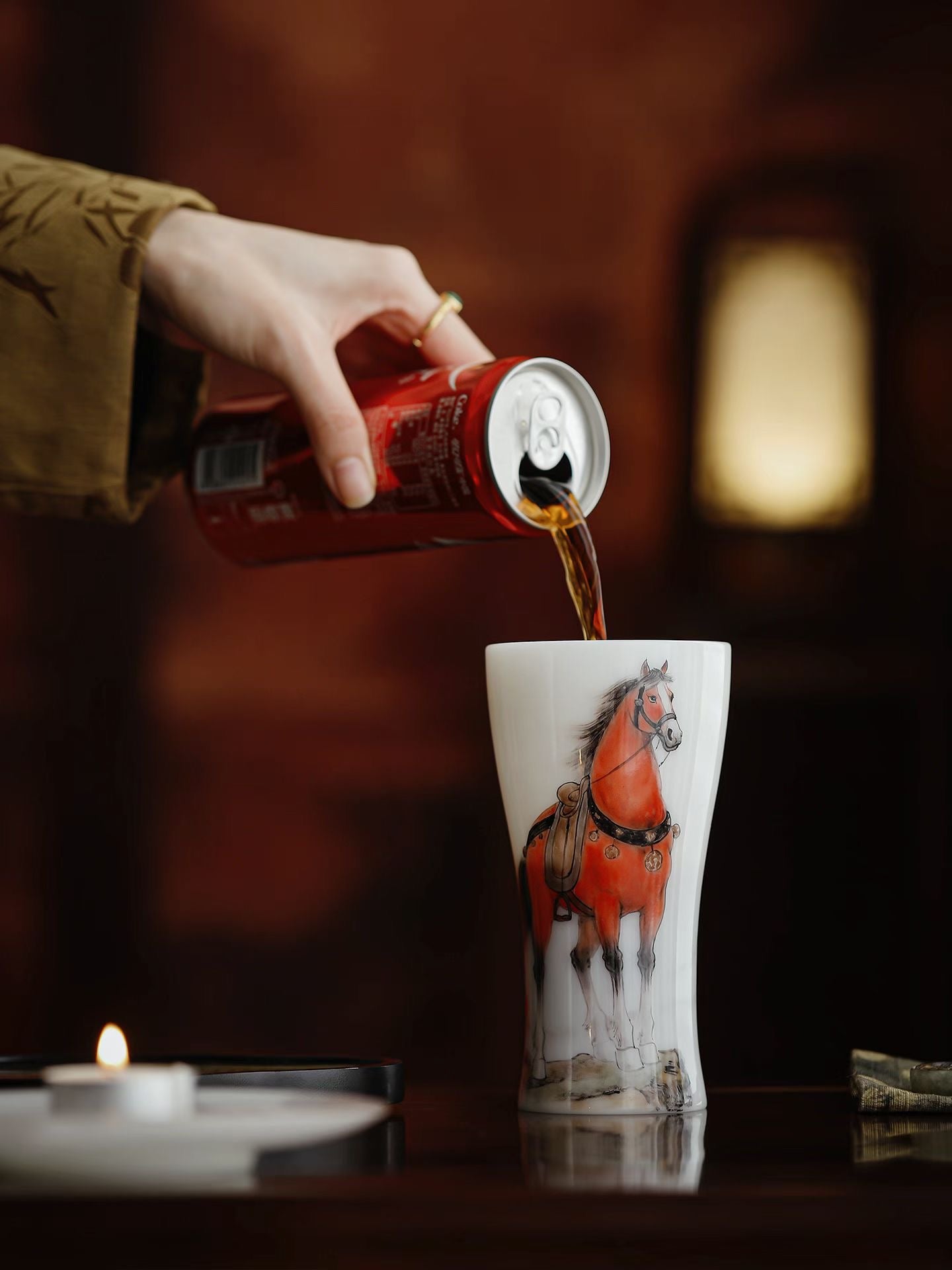手繪唐彩馬年可樂杯
